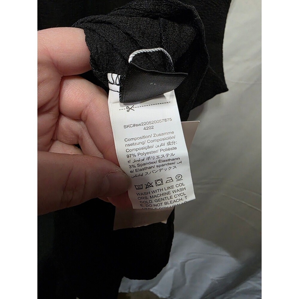 Emery Rose Black Romper Size L Sleeveless Adjustable Straps Front Pockets - Picture 5 of 5